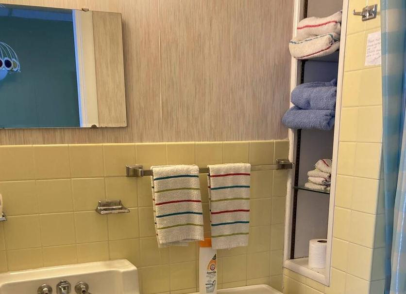 Bathroom Photo
