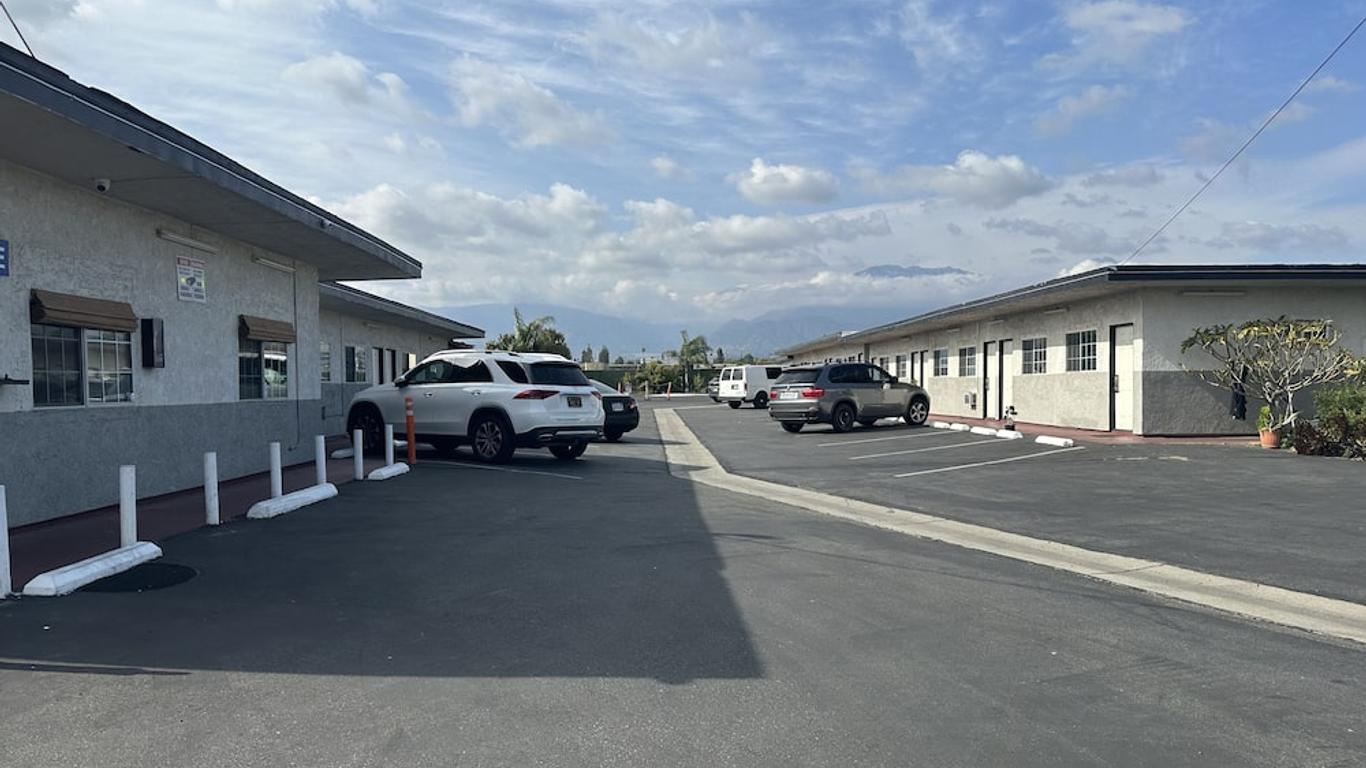 Rancho Motel - Ontario Airport