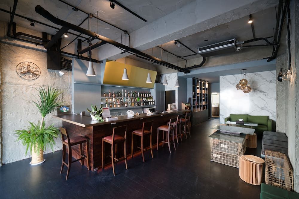 Bar Photo
