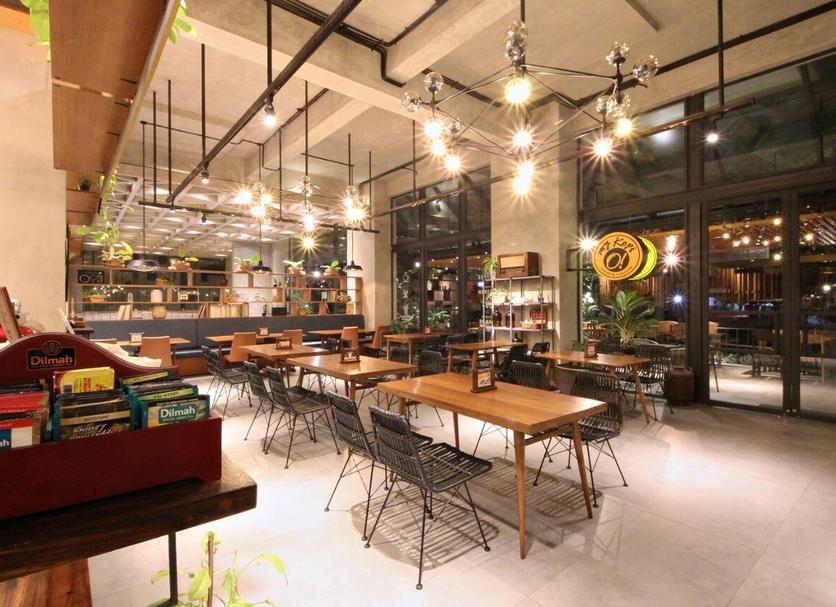 Restaurant Photo
