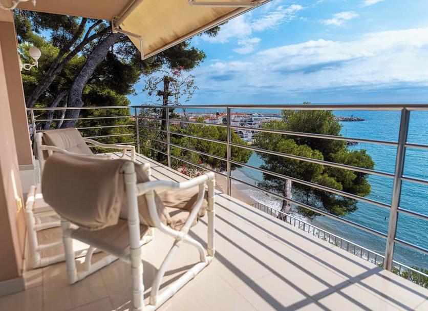 Balcony Photo