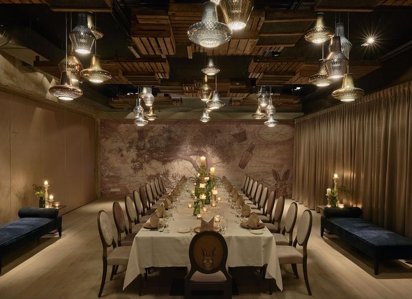 Restaurant Photo