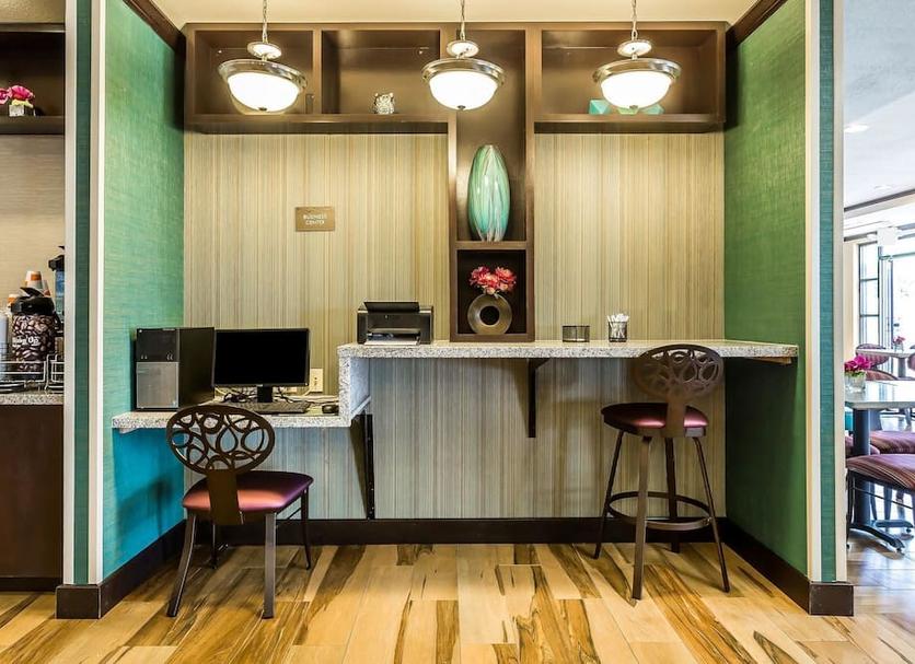 Business center Photo