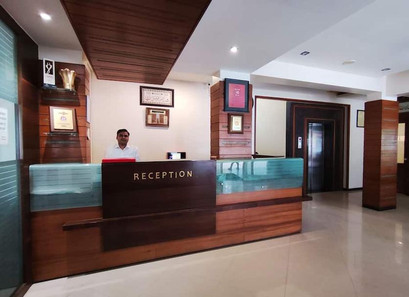 Front desk Photo