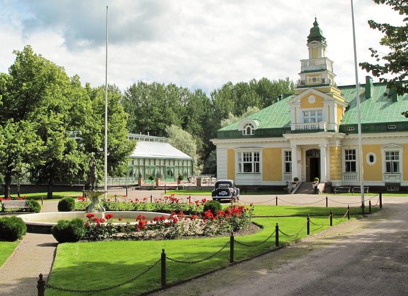 Building Photo