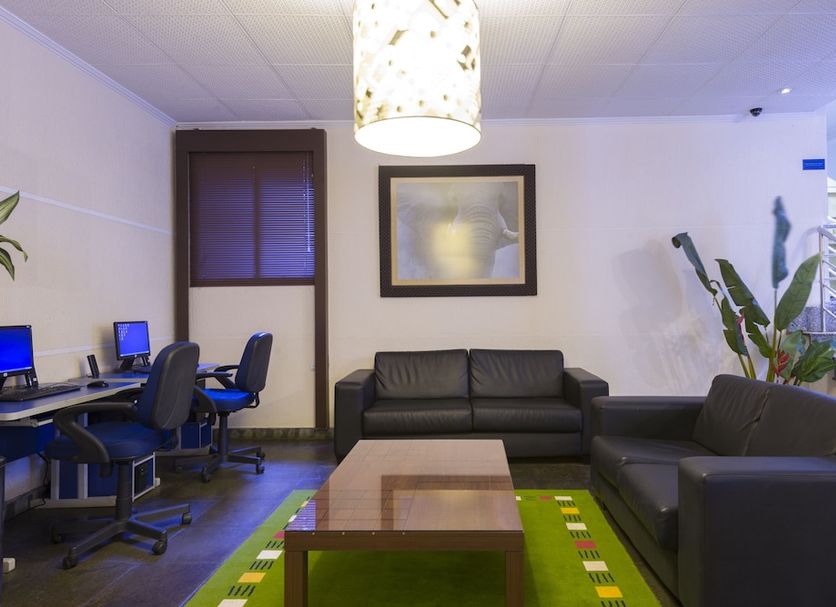 Business center Photo