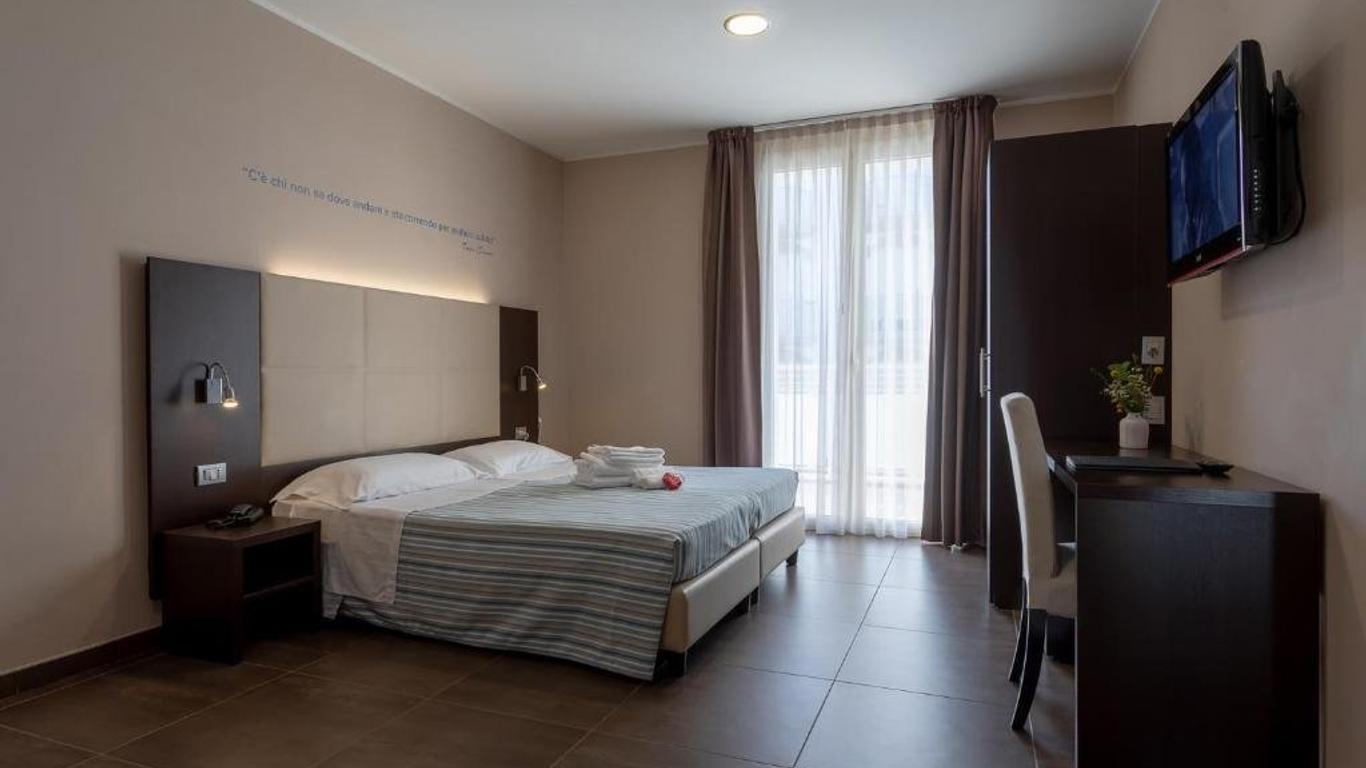 Gimmi Hotel