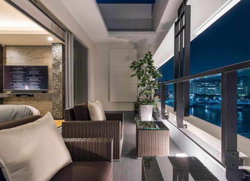 Balcony Photo