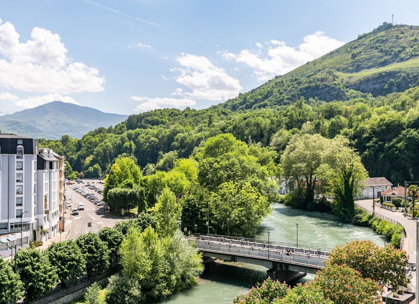 Hotel Miramont, Lourdes: mountain and river view with bridge beside the hotel