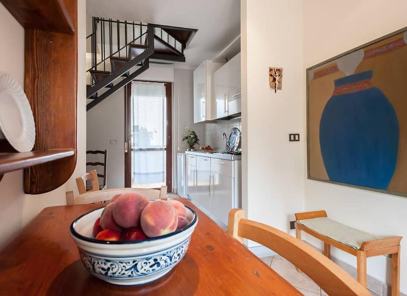 Dining room Photo