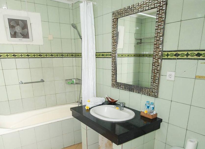 Bathroom Photo