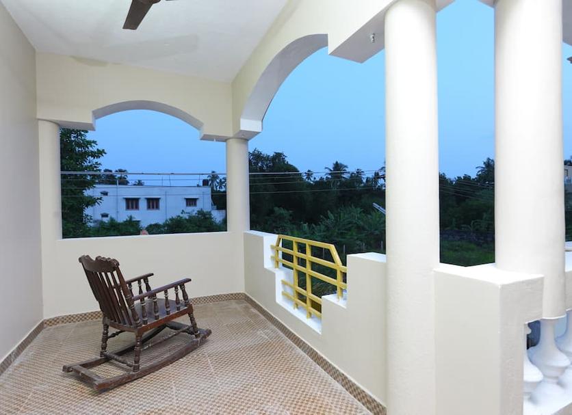 Balcony Photo