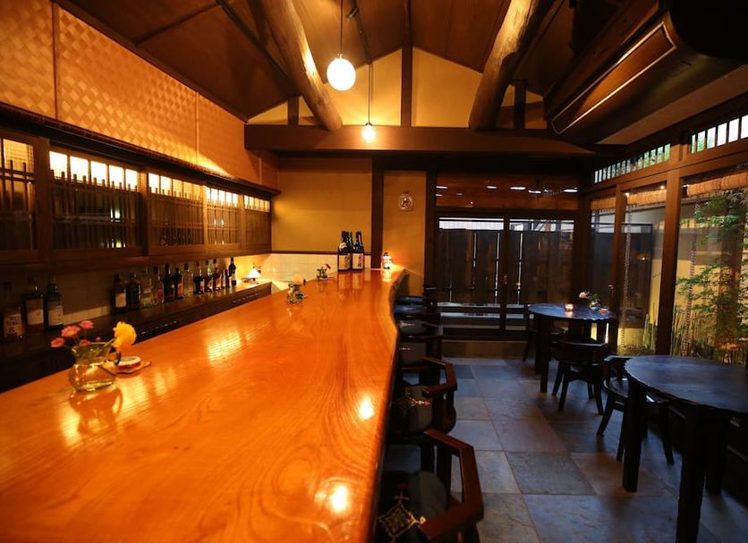 Bar Photo