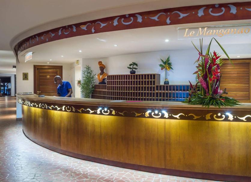 Front desk Photo