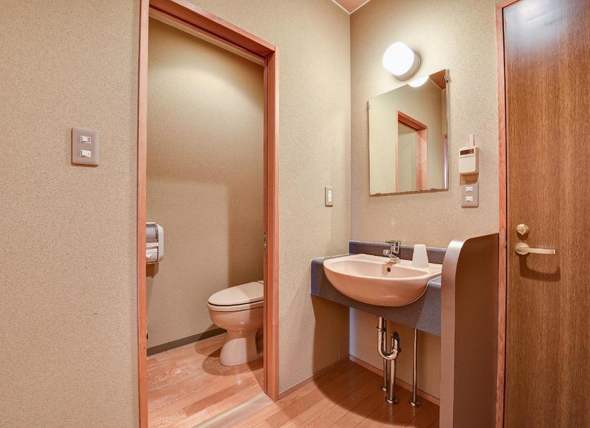 Bathroom Photo