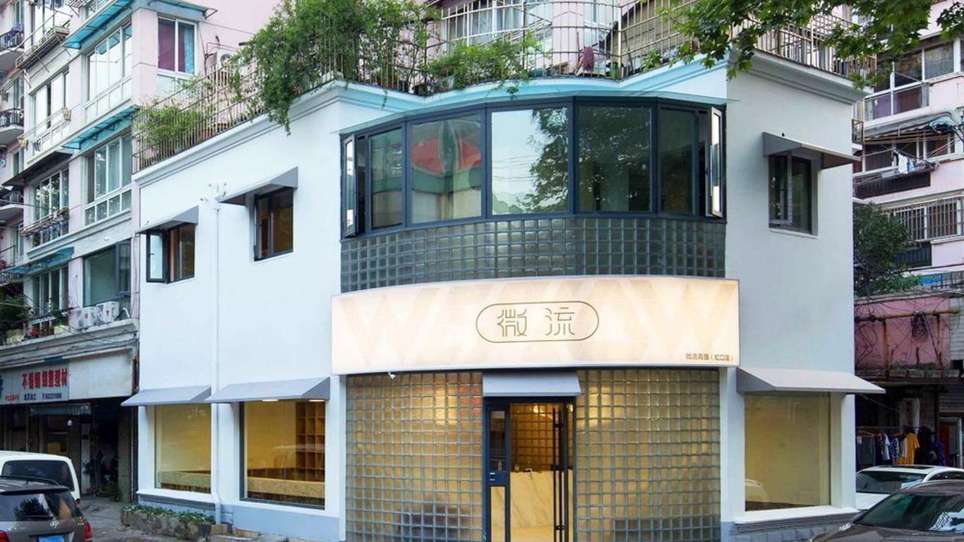 Weflow Hostel