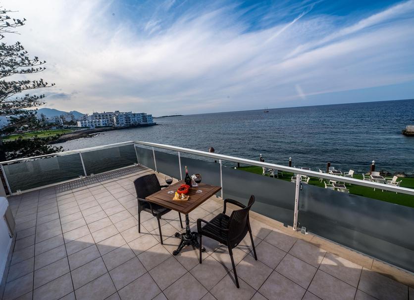 Balcony Photo