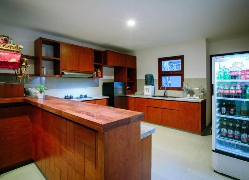Kitchen Photo