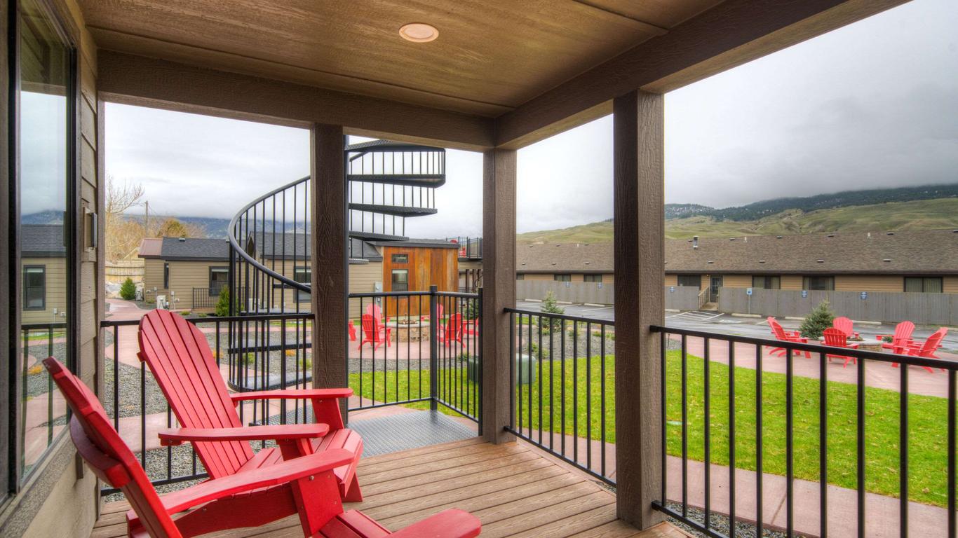 The Ridgeline Hotel at Yellowstone Ascend Hotel Collection