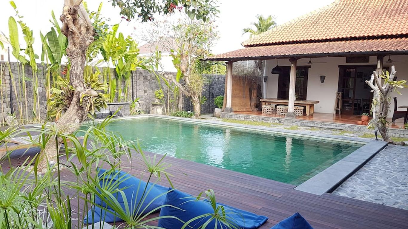 Villa Aquin