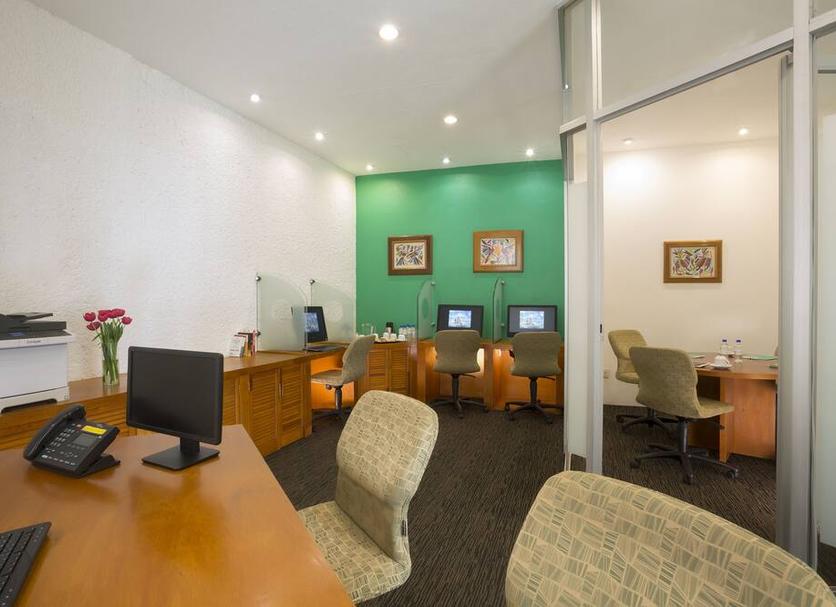 Business center Photo
