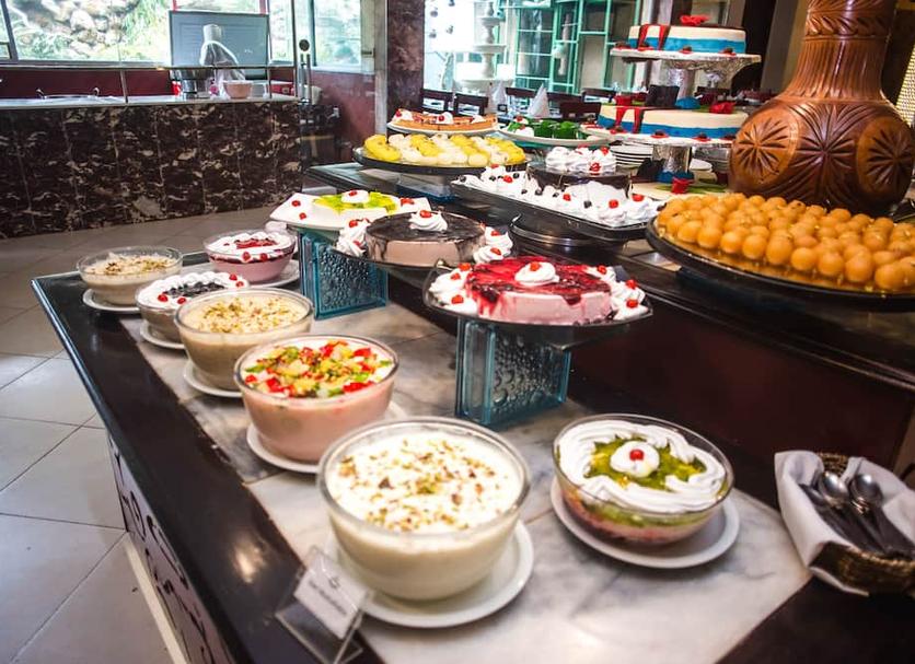 Buffet Photo