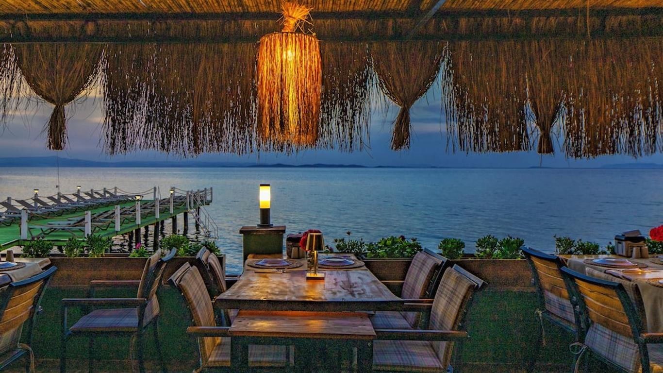 Kayalar Blue Beach Hotel