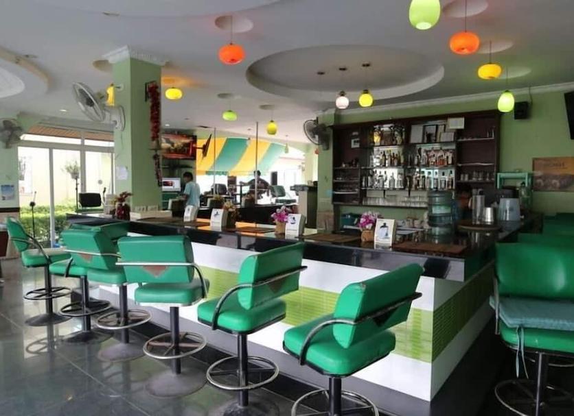 Bar Photo