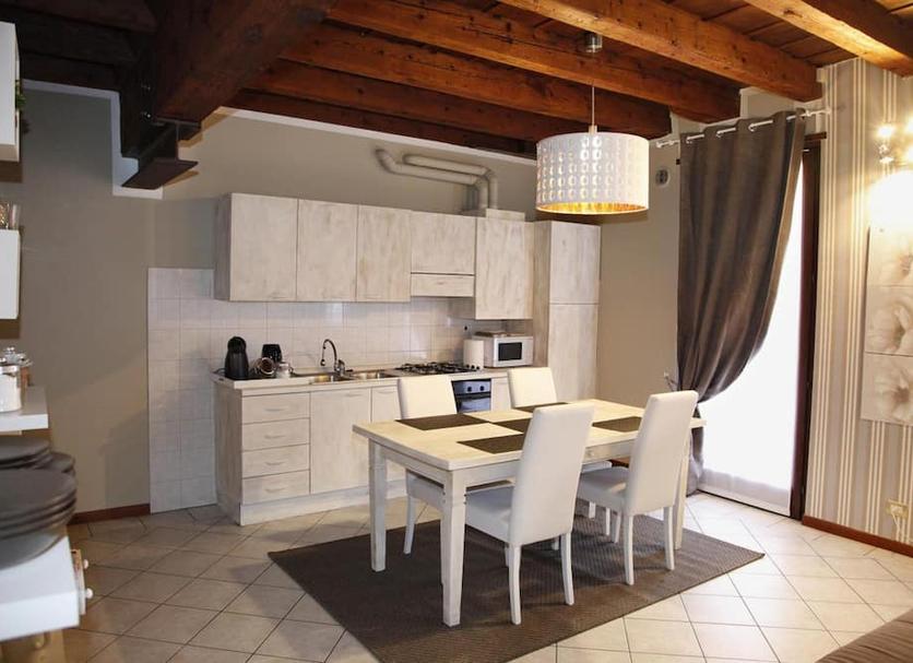 Kitchen Photo