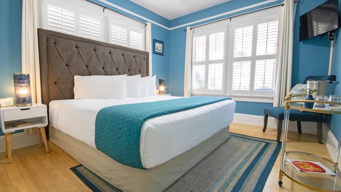Hemingway House Bed and Breakfast