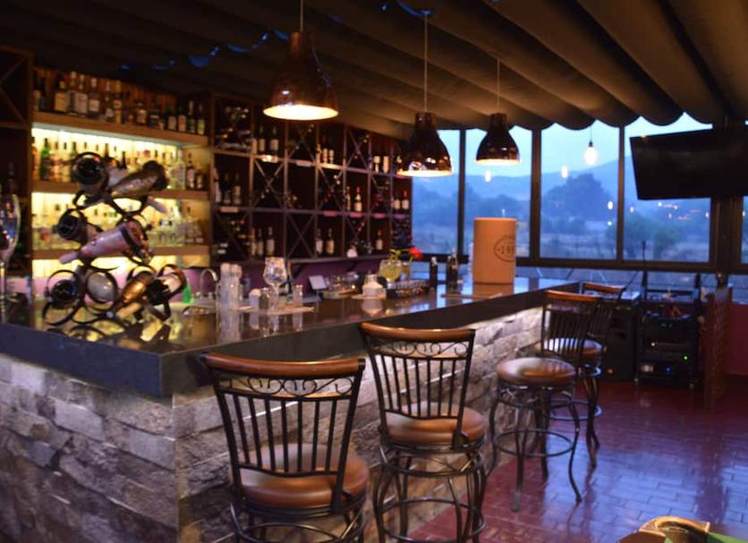 Bar Photo