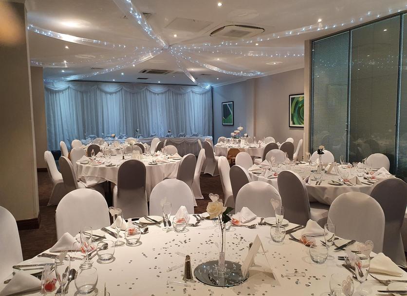 Banquet hall Photo