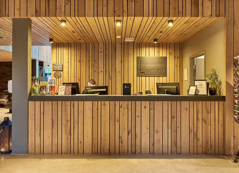 Front desk Photo