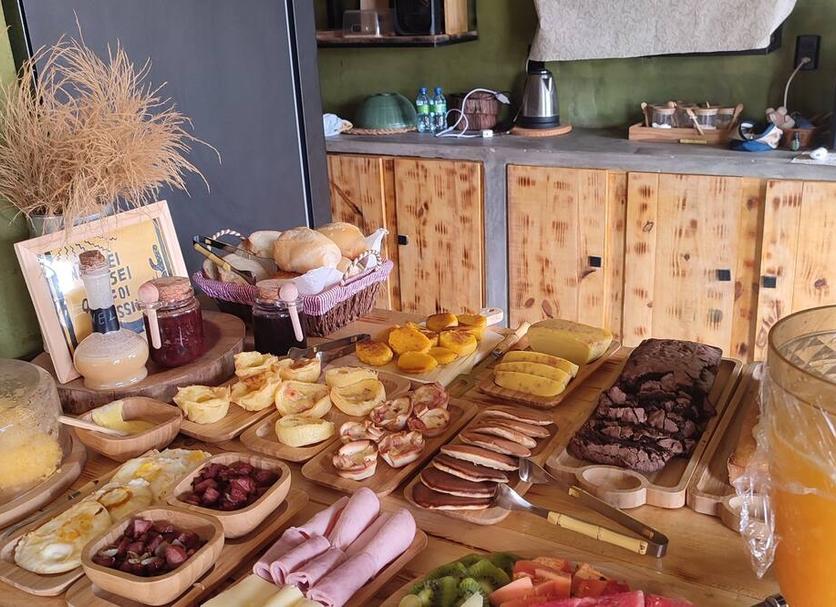 Buffet Photo