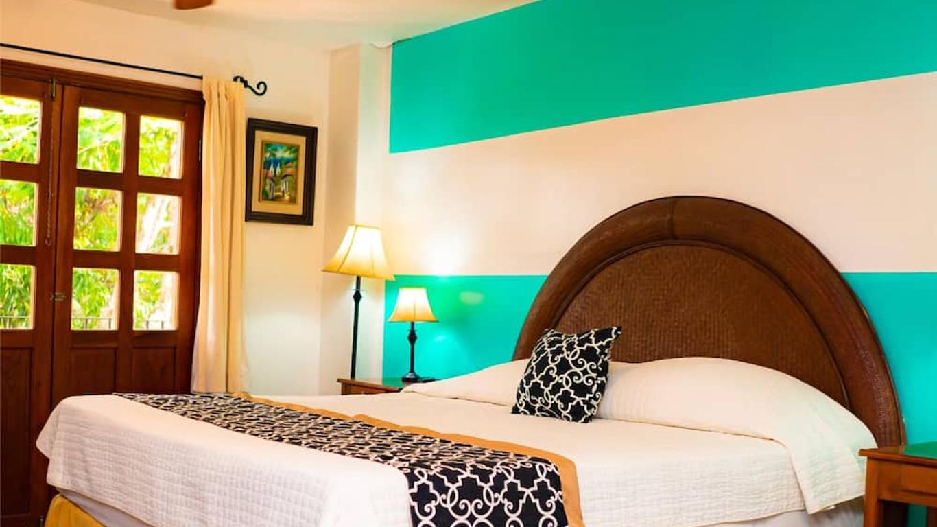 Hotel Don Udos Bed & Breakfast