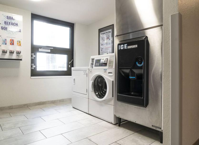 Laundry facility Photo
