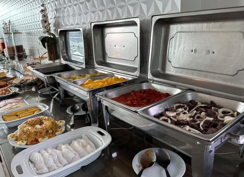 Buffet Photo