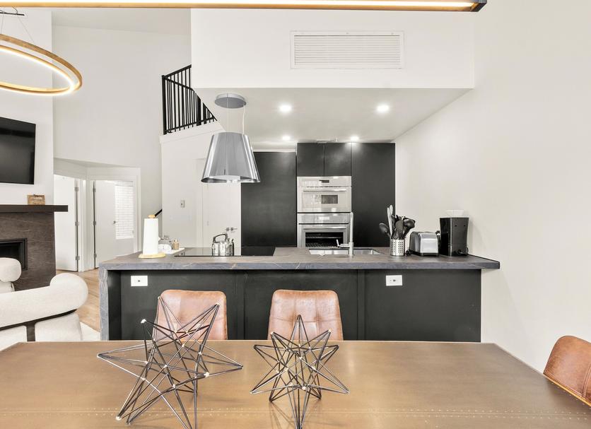 Kitchen Photo