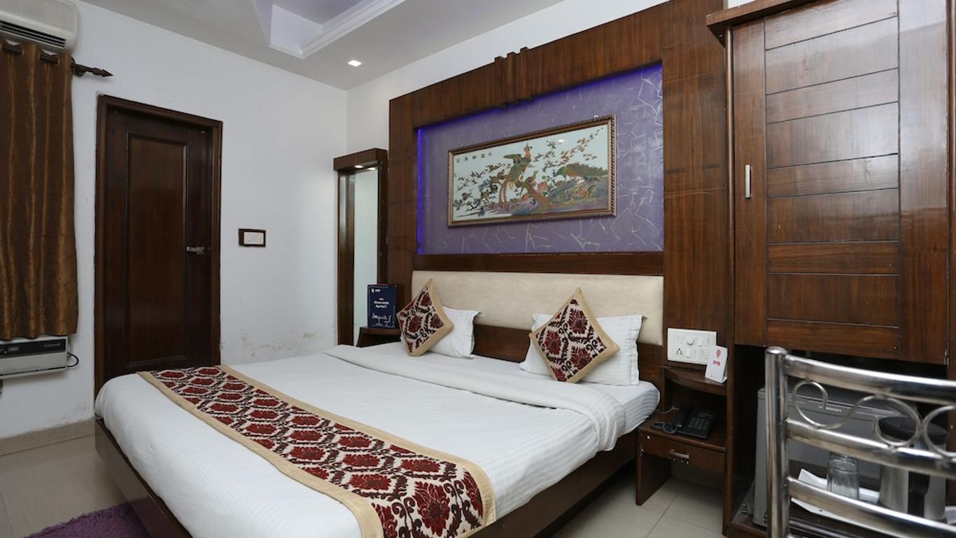 OYO 3919 Hotel Sai Dham