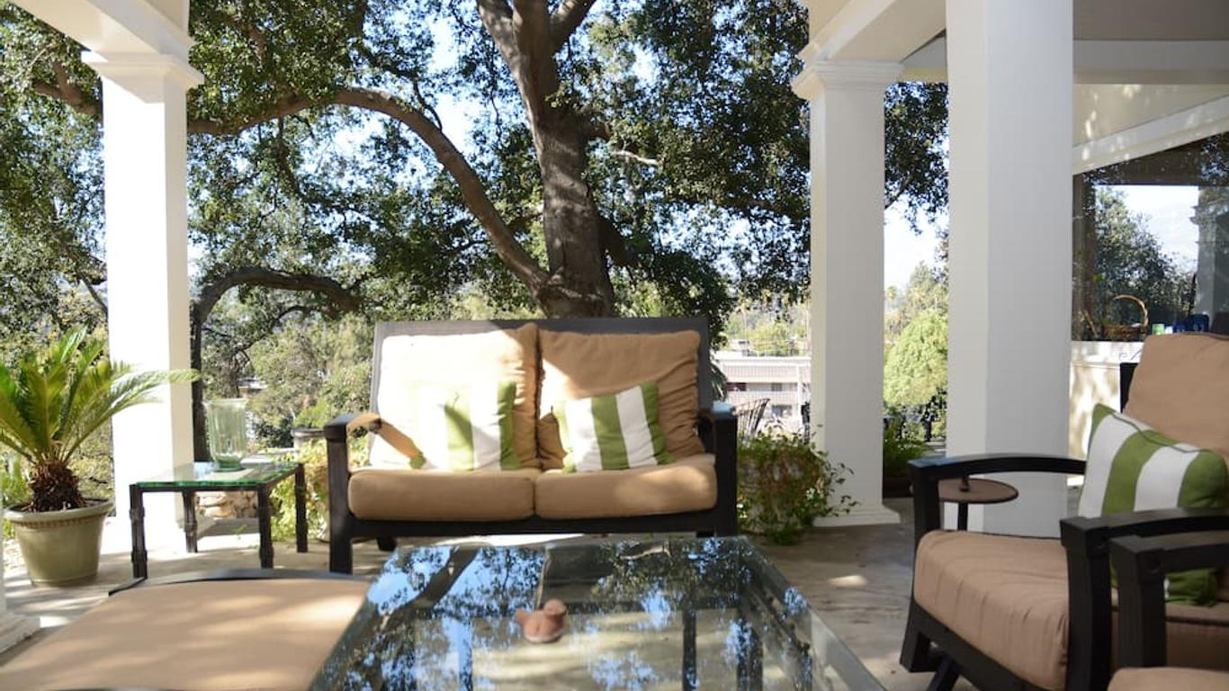 Arroyo Vista Inn