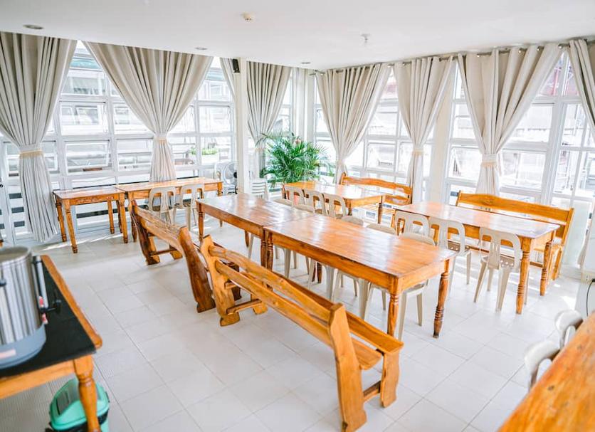 Dining room Photo