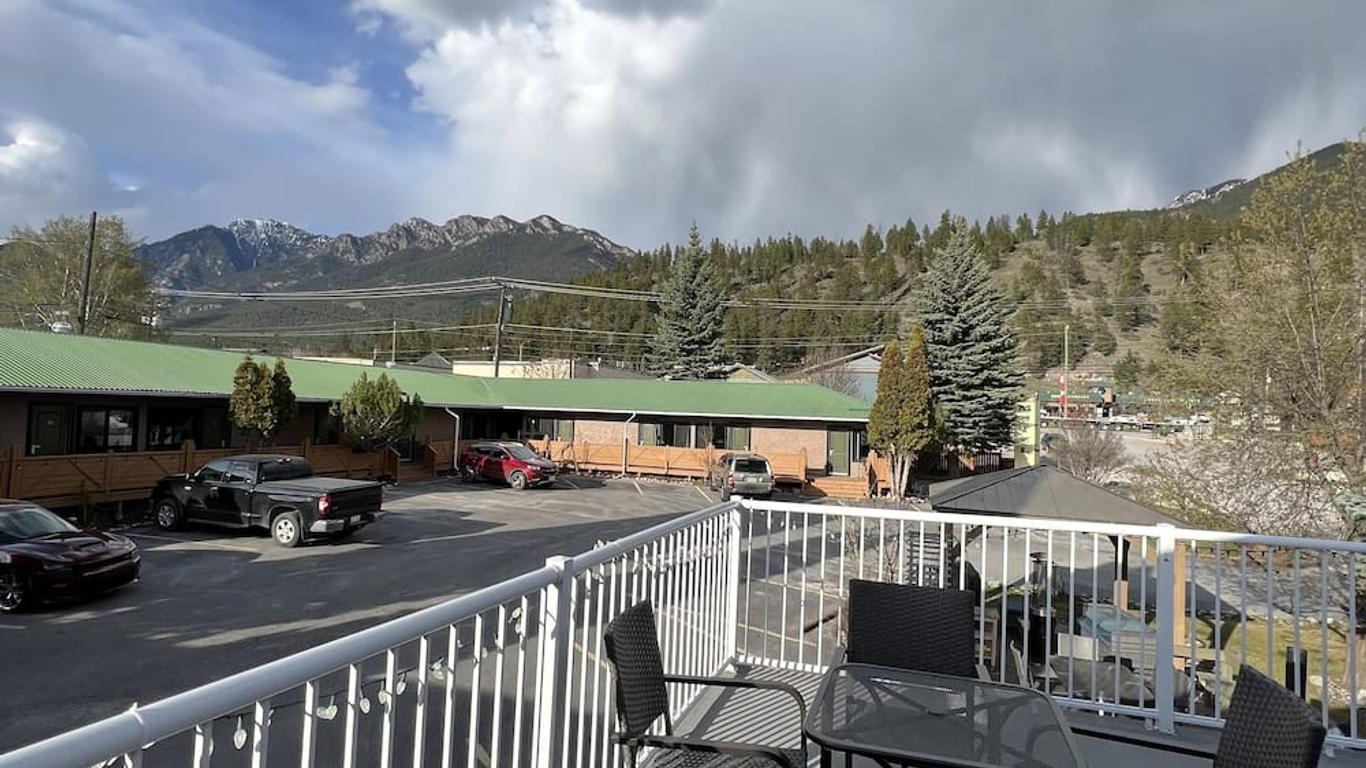 Destination Inn