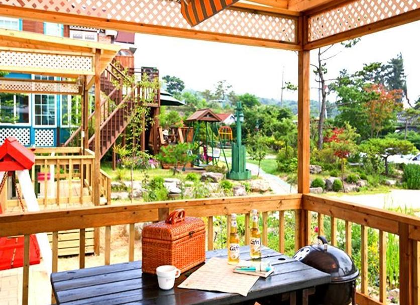 Balcony Photo