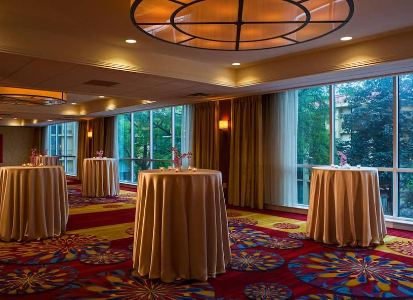 Banquet hall Photo