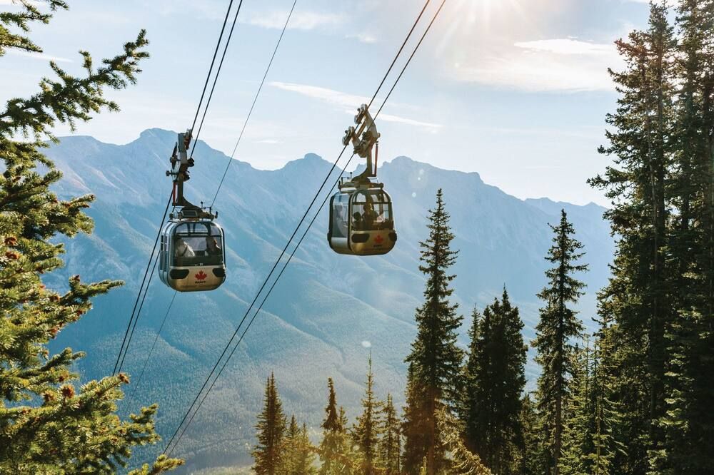 Banff Caribou Lodge & Spa from $102. Banff Hotel Deals & Reviews