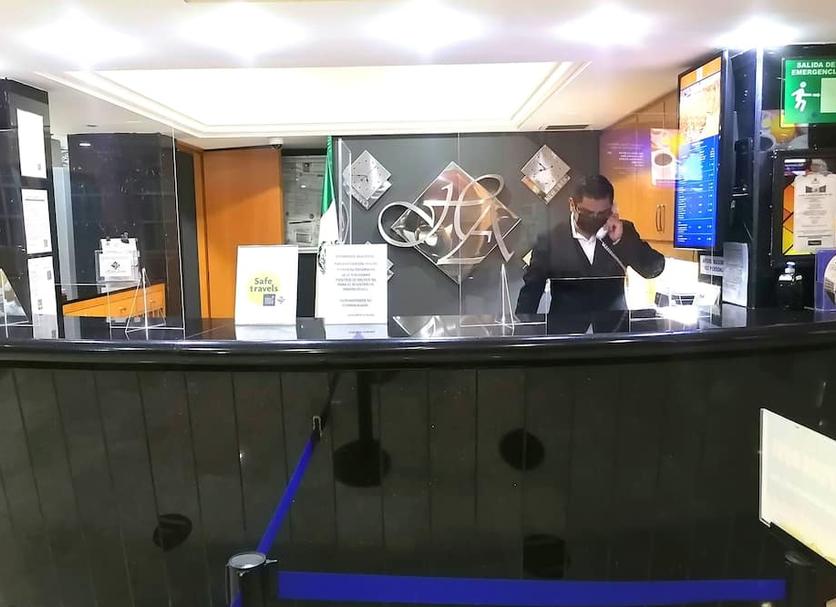 Front desk Photo