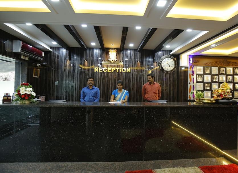 Front desk Photo