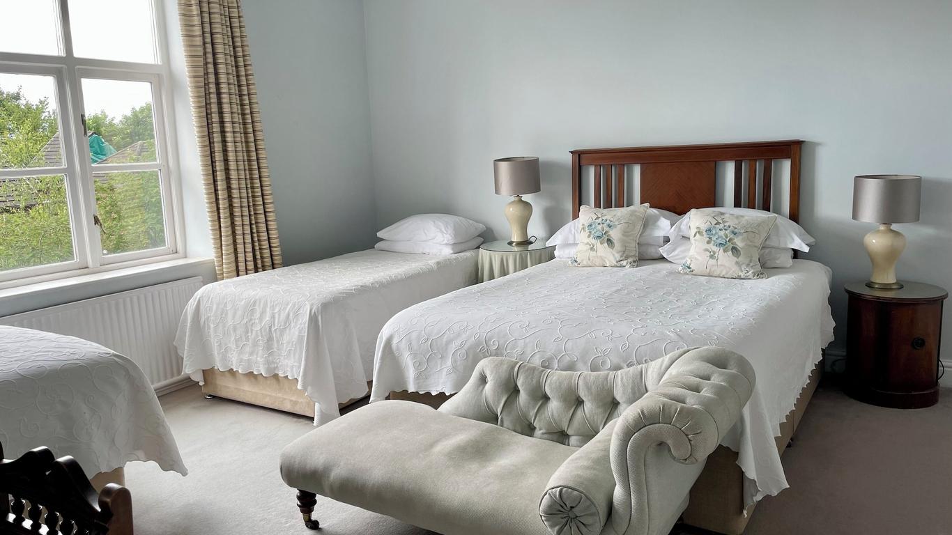 Pickmere Country House