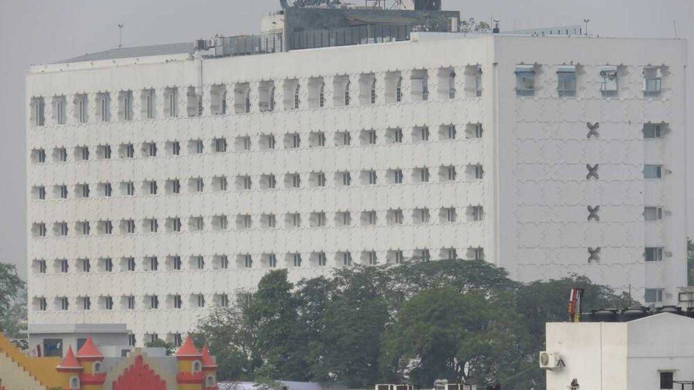 Sumitra Enclave