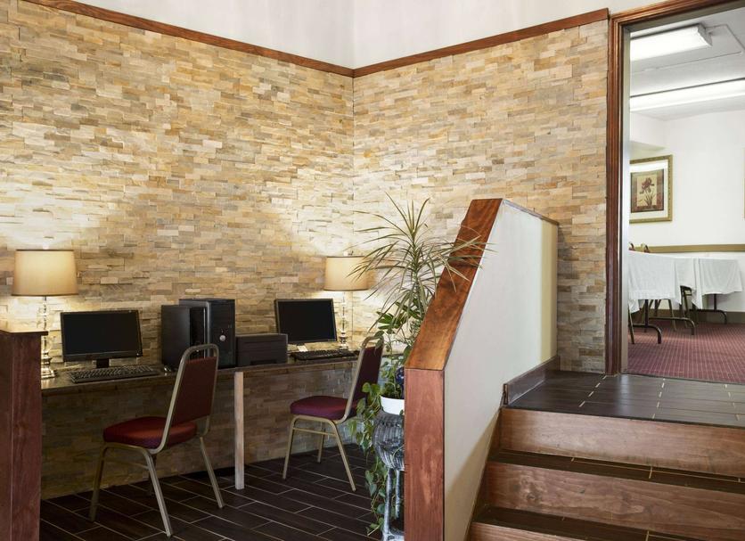 Business center Photo